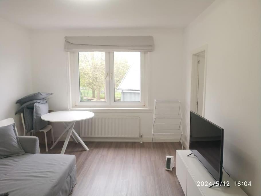 Lovely One-Bed Flat Near University Of Aberdeenアパートメント エクステリア 写真